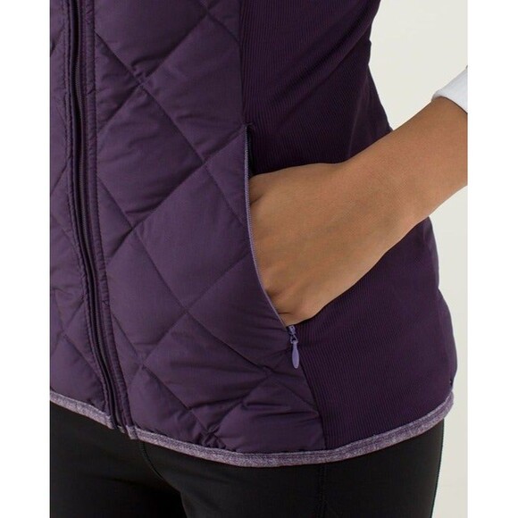 Lululemon Vest fluff off deep purple size small - Picture 6 of 7